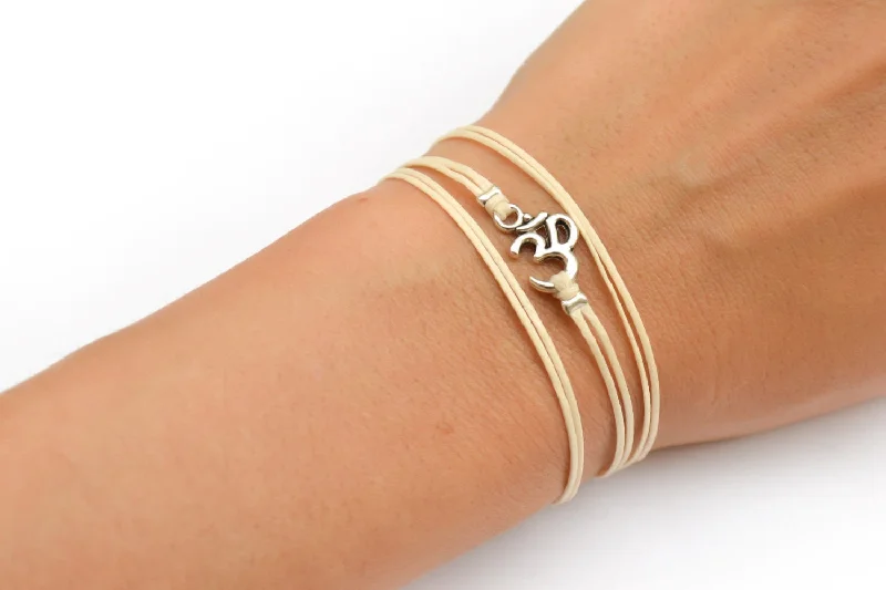 Silver Om bracelet, wrapped ohm bracelet, handmade yoga jewelry, hindu synbol