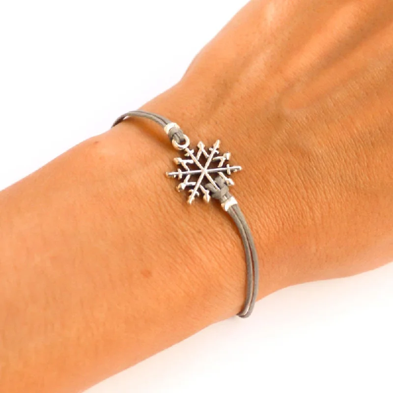 Christmas bracelet, women bracelet with silver snow flake charm