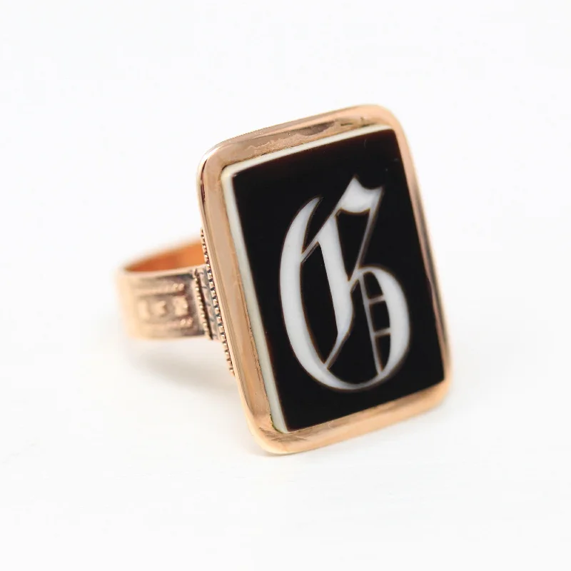 Letter "G" Ring - Victorian 14k Rose Gold Genuine Black & White Onyx Old English Initial - Circa 1890s Era Size 8 1/2 Statement Fine Jewelry