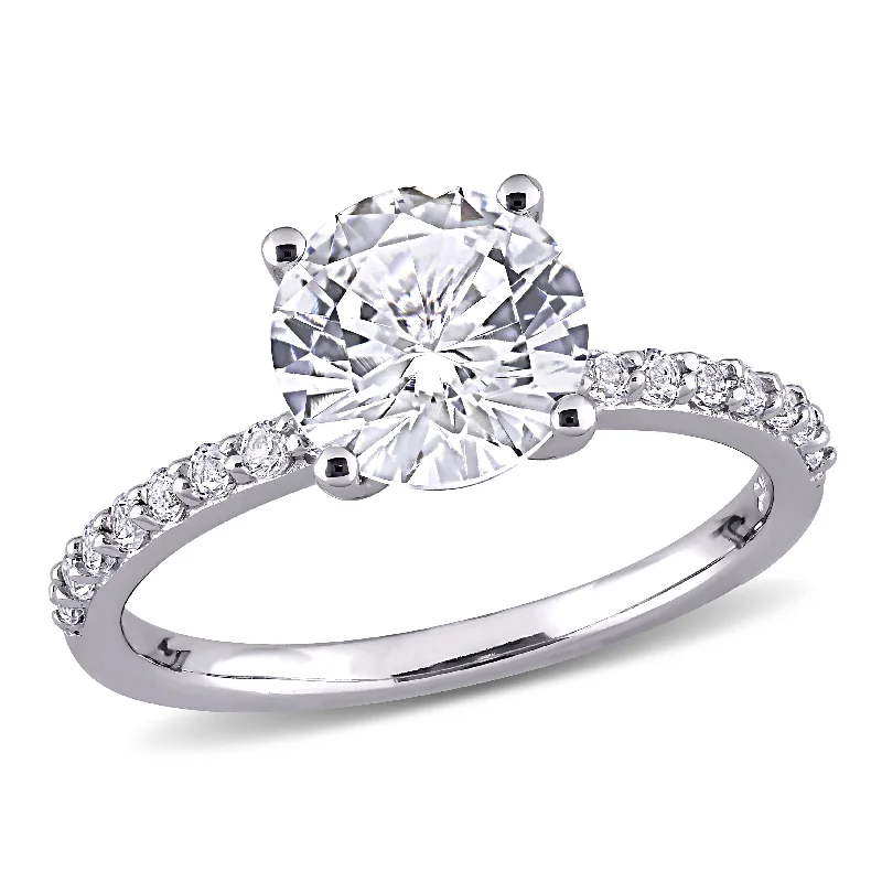 Mimi & Max 2 3/4ct TGW Created White Sapphire Solitaire Ring in 10k White Gold