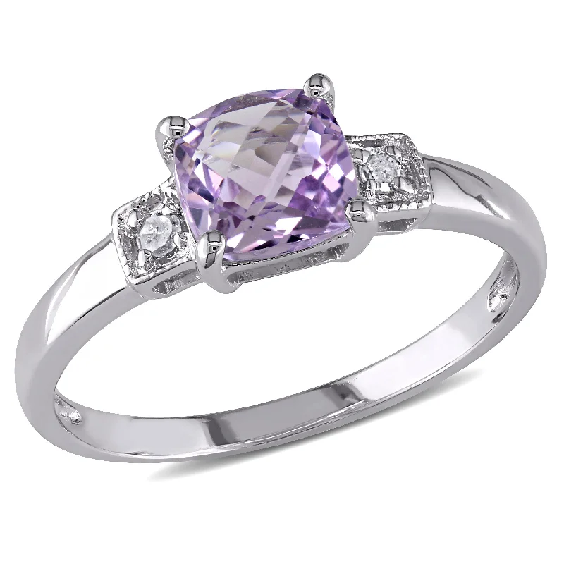 Mimi & Max 4/5ct TGW Cushion-Cut Amethyst and Diamond Accent Ring in Sterling Silver